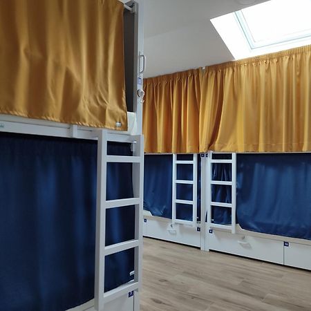 Albergue Sp 55 By Bossh! Hotels サンティアゴ・デ・コンポステーラ エクステリア 写真