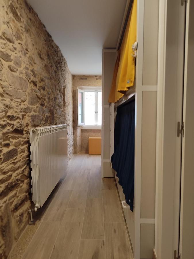 Albergue Sp 55 By Bossh! Hotels サンティアゴ・デ・コンポステーラ エクステリア 写真