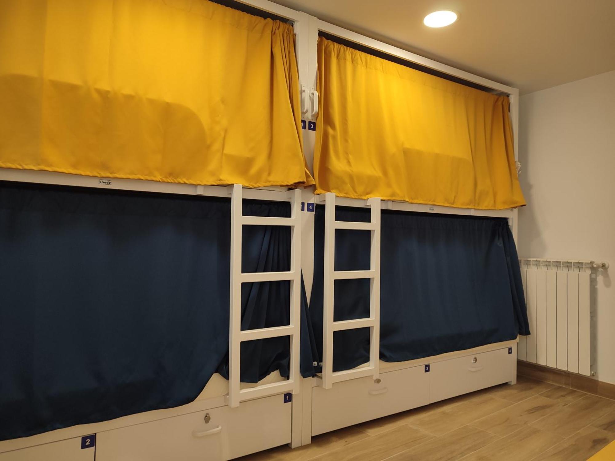 Albergue Sp 55 By Bossh! Hotels サンティアゴ・デ・コンポステーラ エクステリア 写真