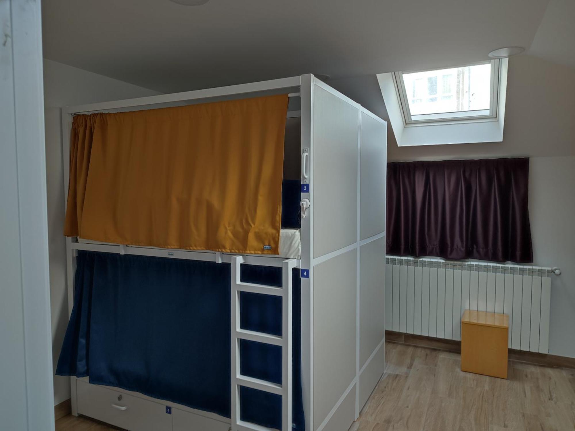 Albergue Sp 55 By Bossh! Hotels サンティアゴ・デ・コンポステーラ エクステリア 写真